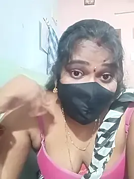 hina_porn – webcam model profile photo Image 2