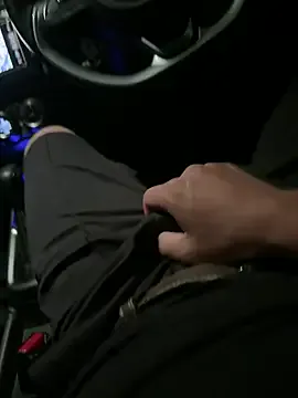 winter11 – webcam model profile photo Image 5