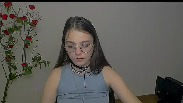 Mia--meow – webcam model profile photo Image 6