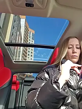 MarisaKarter – webcam model profile photo Image 1