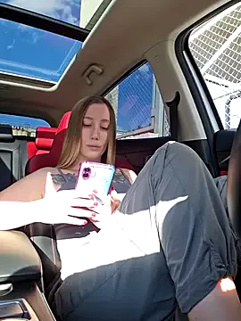 MarisaKarter – webcam model profile photo Image 12