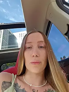 MarisaKarter – webcam model profile photo Image 13