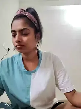 Humsafar-HDX-13 – webcam model profile photo Image 15