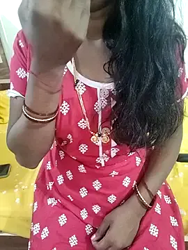 SarithaBroun – webcam model profile photo Image 14