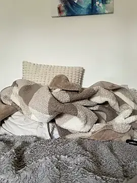 Queen_sofiyaa – webcam model profile photo Image 8