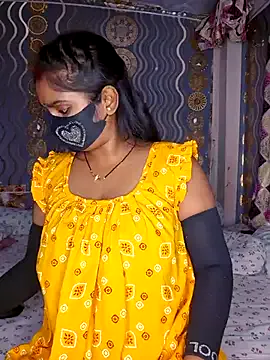 EliDupont – webcam model profile photo Image 6