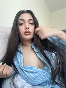 KiaraCold – webcam model profile photo Image 14