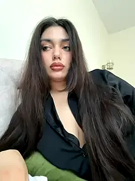 KiaraCold – webcam model profile photo Image 15
