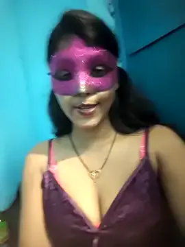  – webcam model profile photo Image 14
