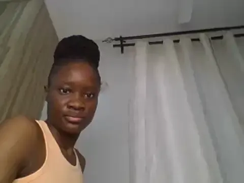 hina_porn – webcam model profile photo Image 2