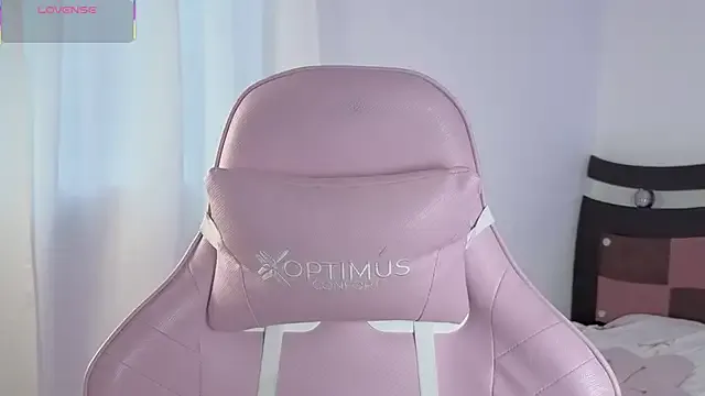 CatalinaDalessio – webcam model profile photo Image 12