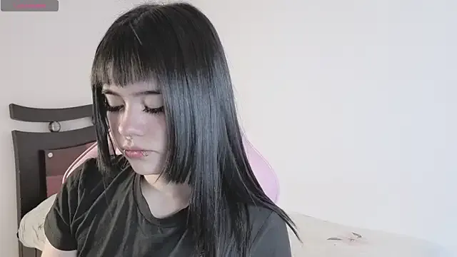 CatalinaDalessio – webcam model profile photo Image 6