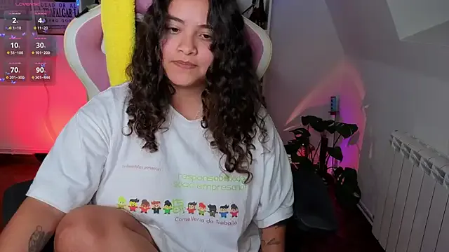 Humsafar-HDX-13 – webcam model profile photo Image 8