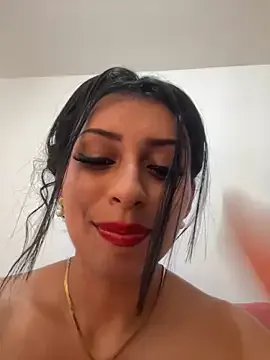 AmelieGray – webcam model profile photo Image 1