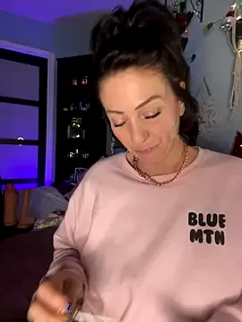 nathi_poyo – webcam model profile photo Image 12