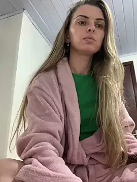 roouse – webcam model profile photo Image 8