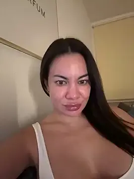 CarlaNichols – webcam model profile photo Image 4