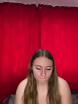 HeleneMonroe – webcam model profile photo Image 5