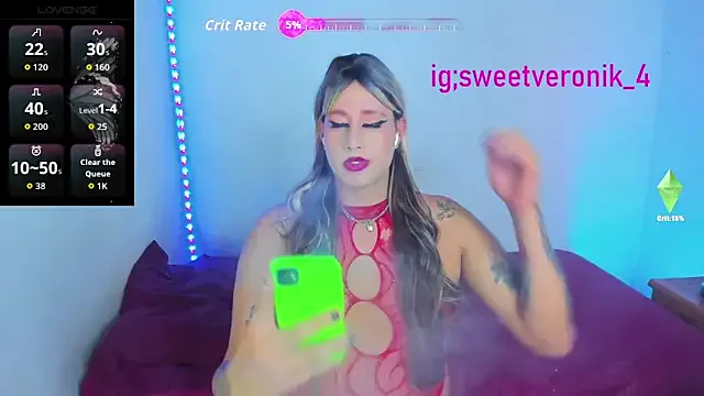 roouse – webcam model profile photo Image 9