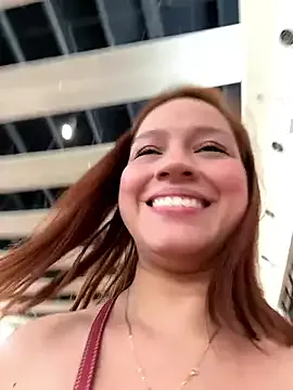 seraphine23 – webcam model profile photo Image 7