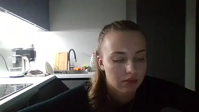 Yui-Ch – webcam model profile photo Image 14