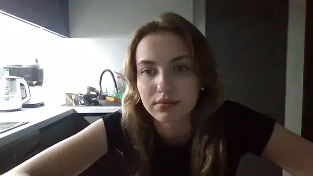 Yui-Ch – webcam model profile photo Image 5