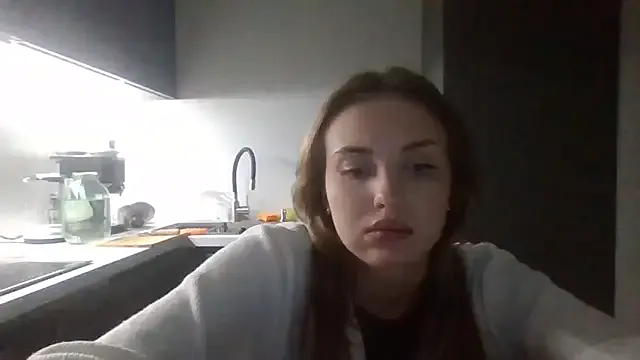 Yui-Ch – webcam model profile photo Image 8