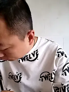 lkun9 – webcam model profile photo Image 6