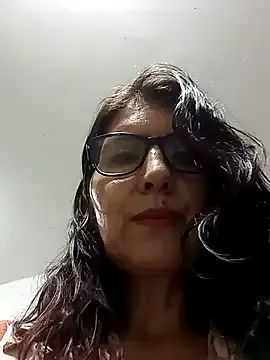KaiaLoren – webcam model profile photo Image 6