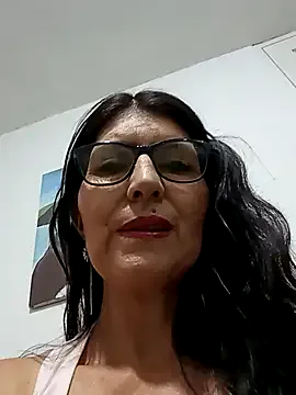 KaiaLoren – webcam model profile photo Image 7