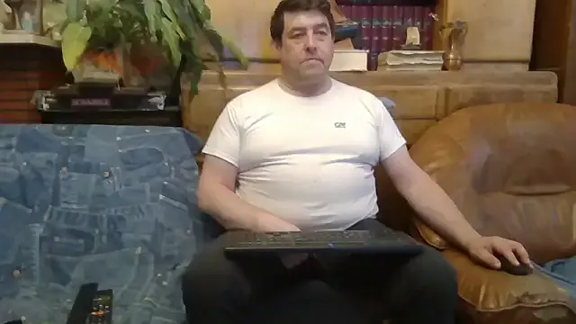 Rodrigues_Lucas – webcam model profile photo Image 18
