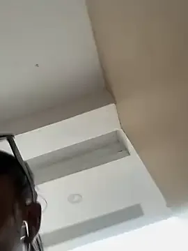 maataaan – webcam model profile photo Image 9