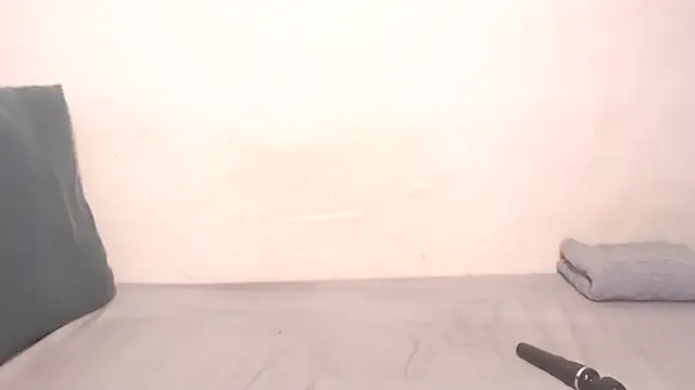 NANA_7 – webcam model profile photo Image 11