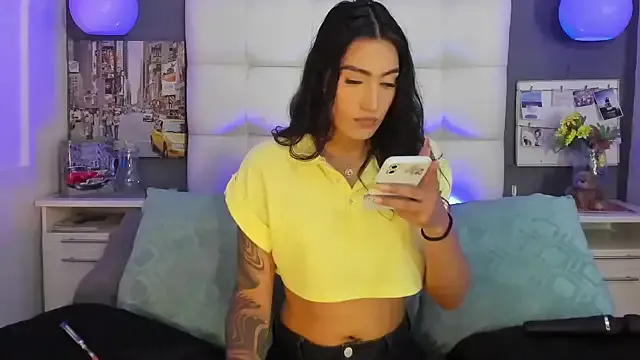 Queen_Daisy – webcam model profile photo Image 2