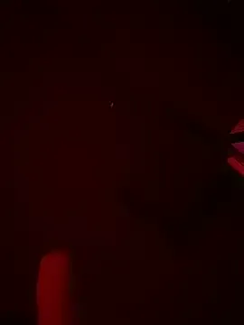  – webcam model profile photo Image 18