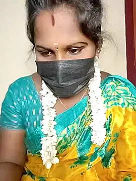 maataaan – webcam model profile photo Image 13