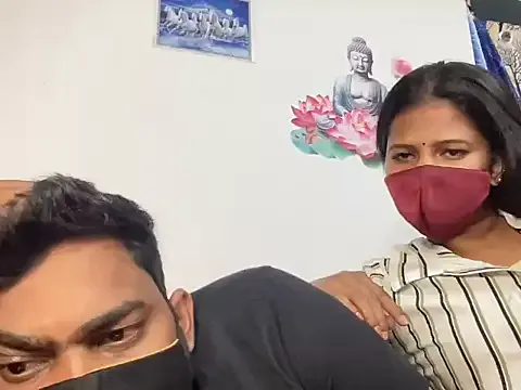 zui_lu – webcam model profile photo Image 5