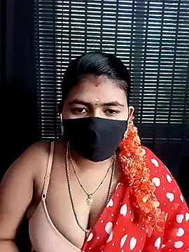 hina_porn – webcam model profile photo Image 8