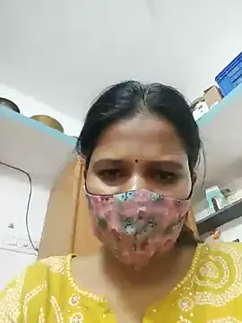 yiyi5588 – webcam model profile photo Image 14