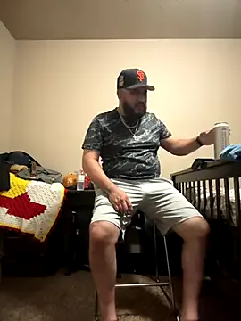 yuuki8910 – webcam model profile photo Image 3