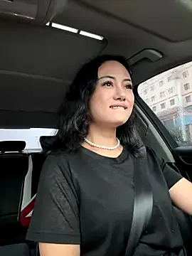 Isabela – webcam model profile photo Image 13