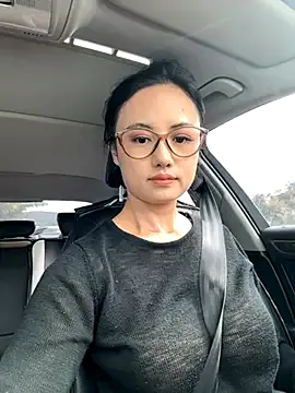 Isabela – webcam model profile photo Image 14