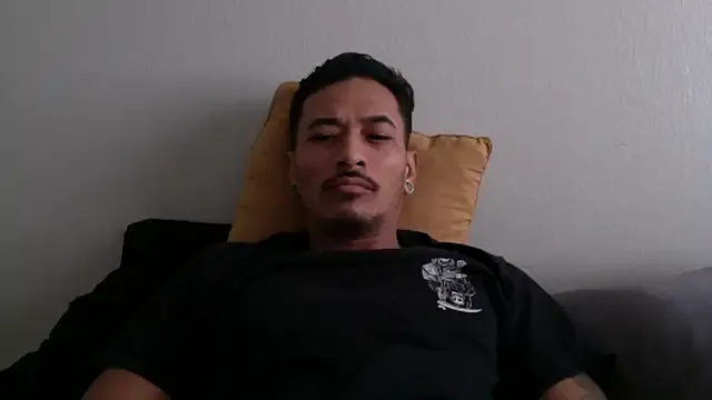 Horny_pratiksha – webcam model profile photo Image 2