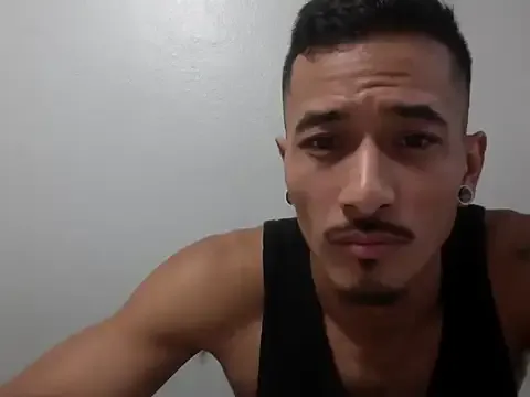 Horny_pratiksha – webcam model profile photo Image 3