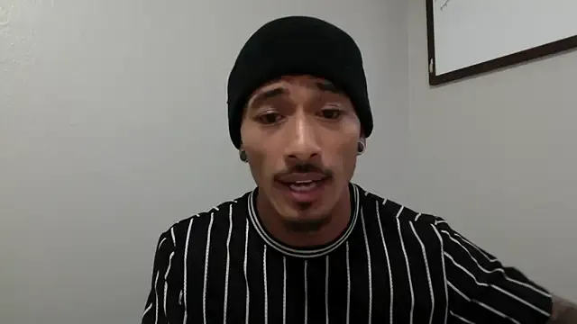 Horny_pratiksha – webcam model profile photo Image 4