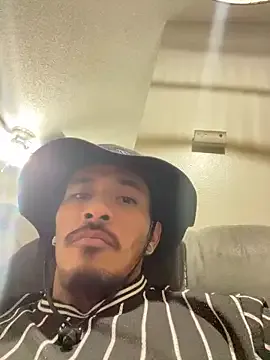 Horny_pratiksha – webcam model profile photo Image 7