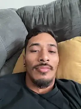 Horny_pratiksha – webcam model profile photo Image 9