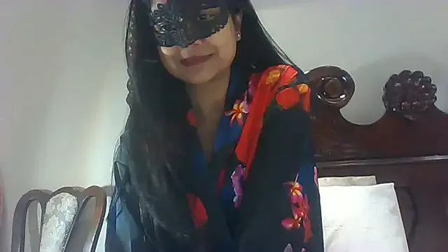 Mia--meow – webcam model profile photo Image 3