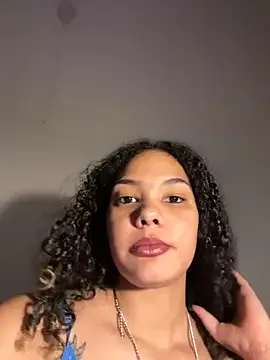 Mia--meow – webcam model profile photo Image 16