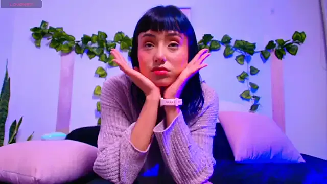 CassyTorres – webcam model profile photo Image 4